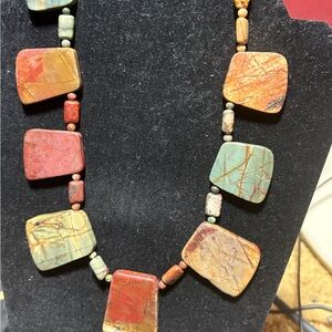 Multicolor Quartz Veined Stone Necklace